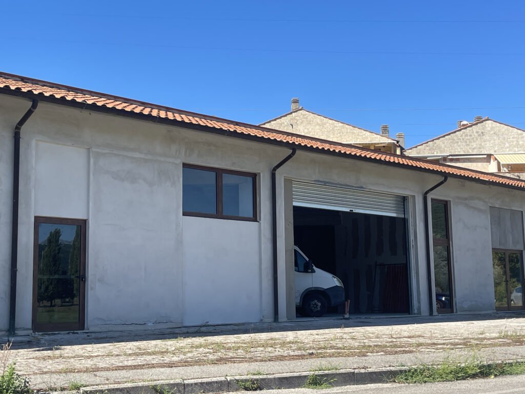 foto Autofficina BRD Piediluco Lavori in Corso prossima apertura
